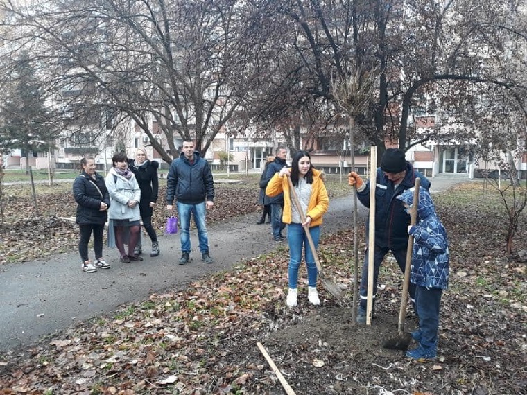 ,,Наша шума , наша брига ” – садња у улици Кнеза Васе Поповића